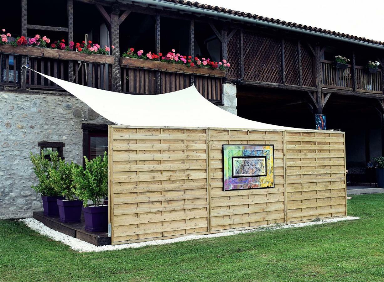 La Magie Des Reves Hotel Montréjeau Exterior foto